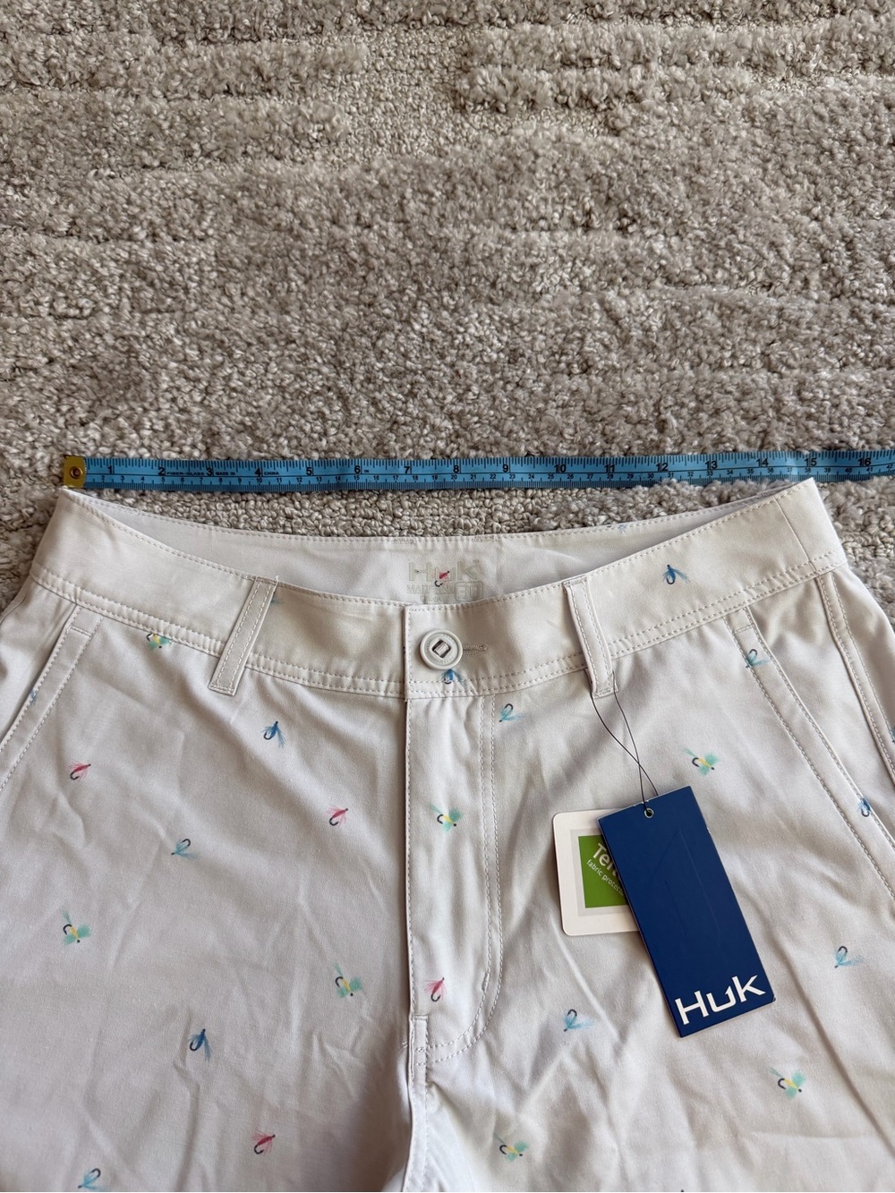 NWT Huk Men’s Size 30” Fishing Lure Shorts - Picture 3 of 7